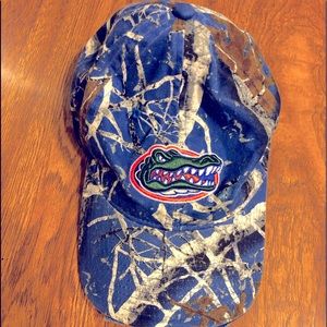Gators Camo Hat- Ladies OSFM